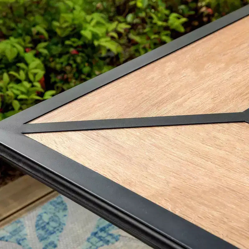Set da pranzo da patio in metallo da 7 pezzi con tavolo rettangolare e 6 sedie girevoli - Captiva Designs