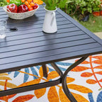 Tavolo da pranzo quadrato a righe da 37" in metallo per interni/esterni con 5 pezzi e sedie con braccioli e foro per ombrellone da 1,57" - Captiva Designs