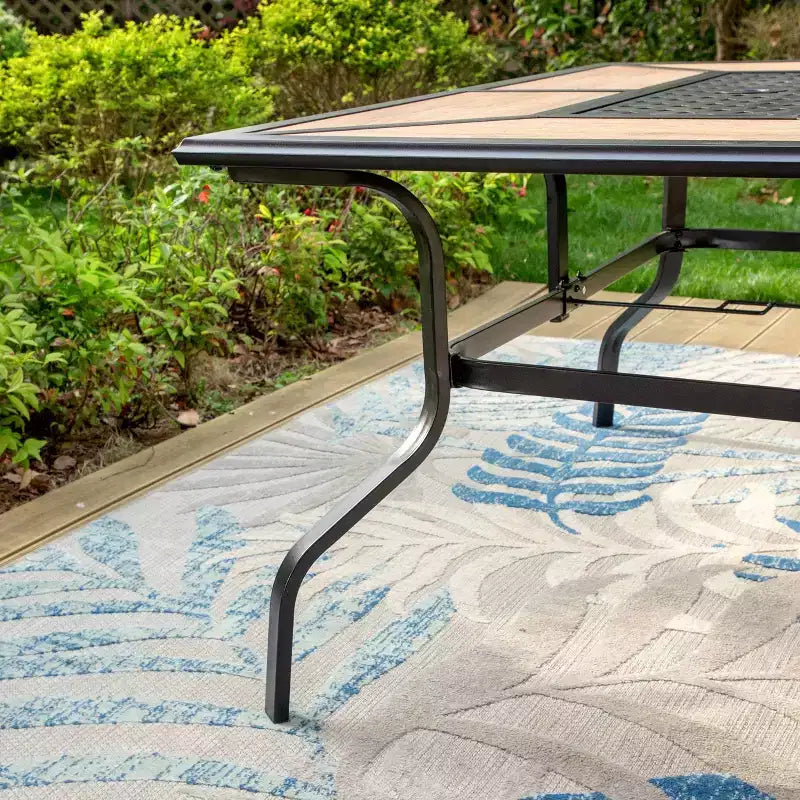 Set da pranzo da esterni in metallo da 7 pezzi con tavolo rettangolare in metallo 152x94 cm e sedie imbottite girevoli - Captiva Designs