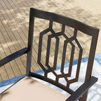 Set da pranzo da esterno in metallo da 7 pezzi con tavolo rettangolare con foro per ombrellone e sedie girevoli con braccioli - Captiva Designs