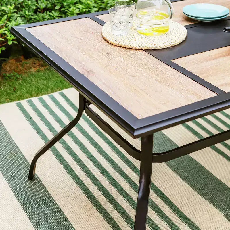 Set da pranzo da esterno 7 pezzi: struttura in acciaio resistente alle intemperie e legno effetto legno - Captiva Designs