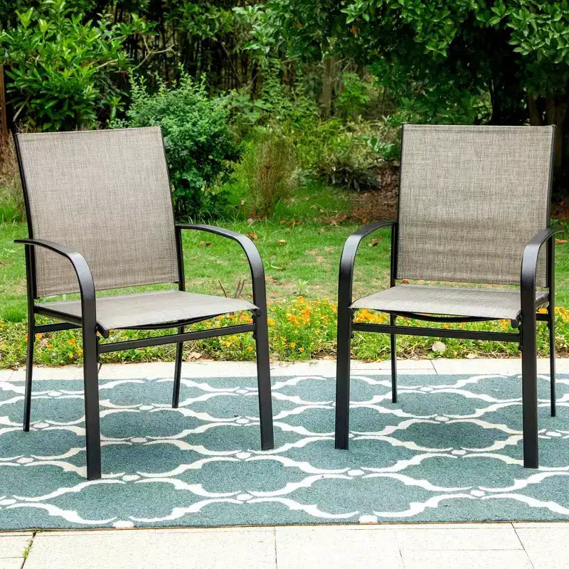 Set da pranzo per patio da 7 pezzi con tavolo in finto legno/acciaio con foro per ombrellone e sedie a sdraio - Captiva Designs