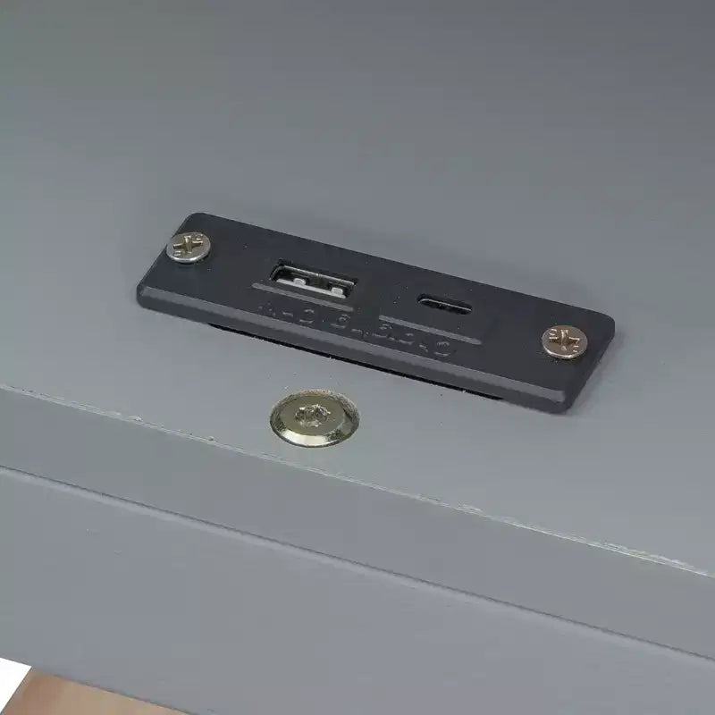 Divano letto matrimoniale multifunzione Whisen con cassetti e letto estraibile, contenitore nella testiera e tavolini, stazione di ricarica USB