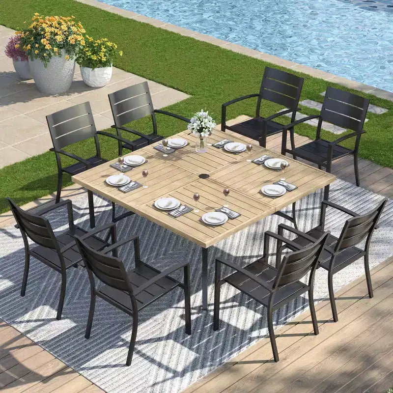 Captiva Designs, tavolo da pranzo quadrato da esterno 1 pezzo, spazioso, con piano a doghe in metallo e foro per ombrellone, per 8 persone