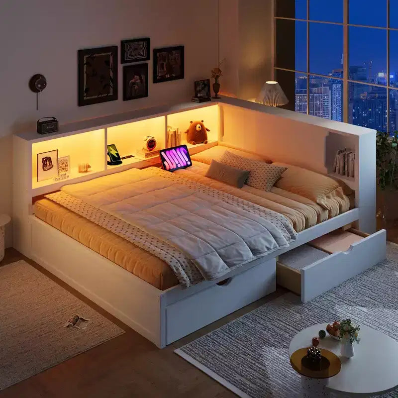 Daybed in legno Full Size Whisen con ripiani portaoggetti, USB, LED e letto estraibile a rotelle