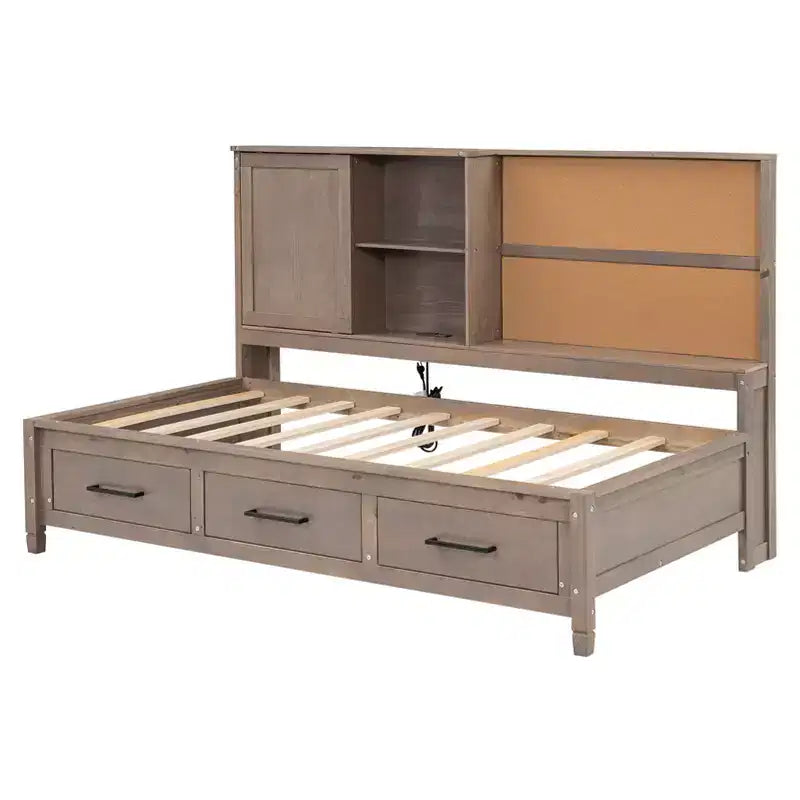 Letto da giorno/divano GDFStudio Byron con mensole e porte USB, dimensioni singole
