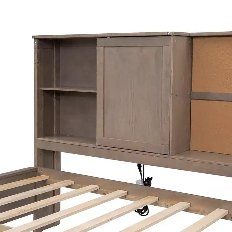 Letto da giorno/divano GDFStudio Byron con mensole e porte USB, dimensioni singole