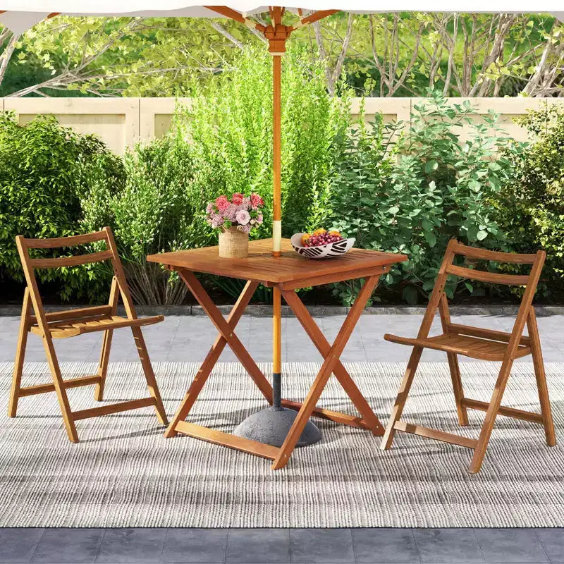 Tavolo da pranzo da esterno Costway 1/2 pz 29.5 x 29.5 con finitura effetto teak e 2 fori per ombrellone per balcone