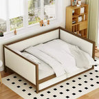 Letto a una piazza e mezza imbottito con letto estraibile e decorazione con borchie