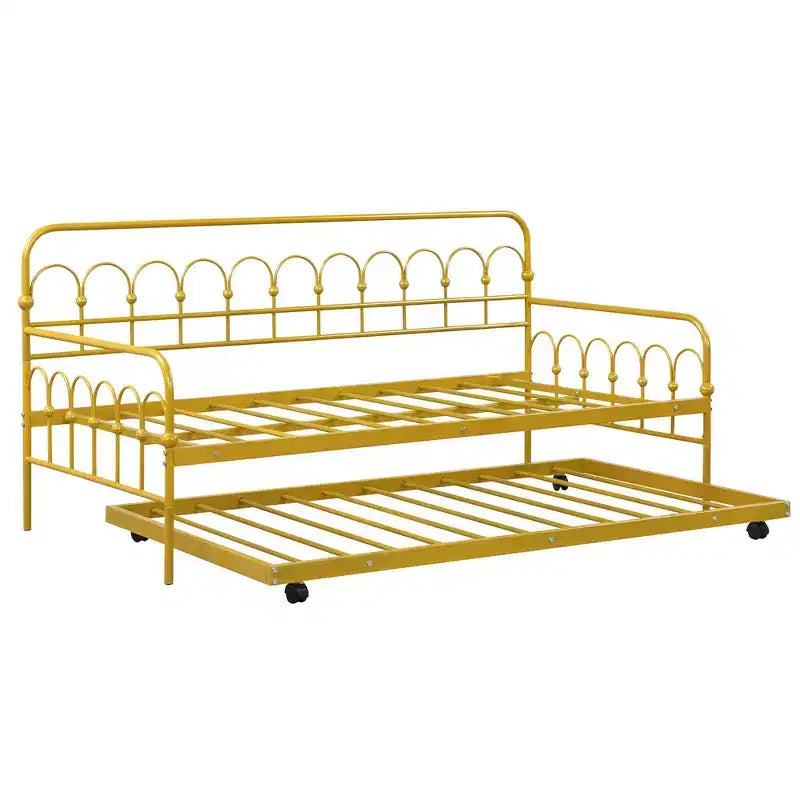 Costway Letto da Giorno in Metallo Matrimoniale con Rete Estraibile, Divano Letto Salvaspazio, Ruote Bloccabili, Oro