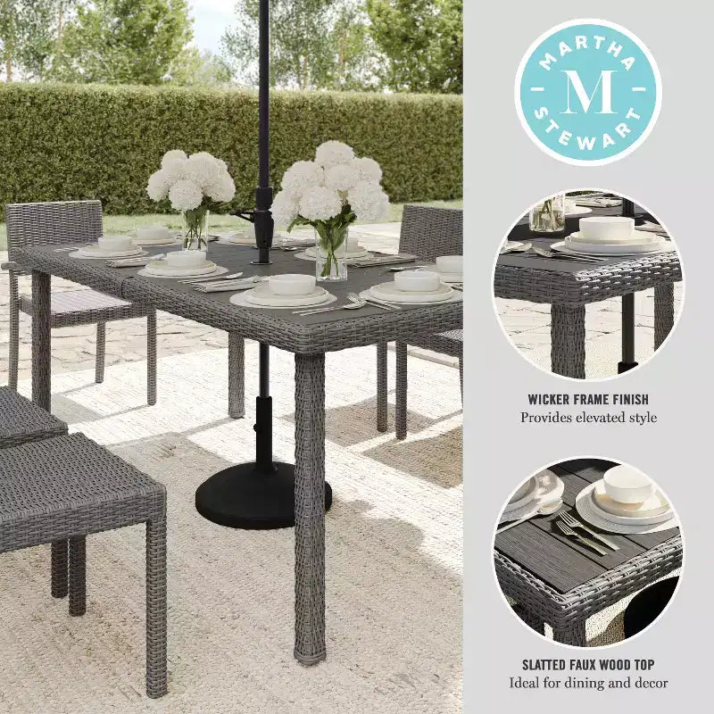 Tavolo da patio Martha Stewart Bedford 71 per interni-esterni con piano in legno composito in vimini effetto rattan
