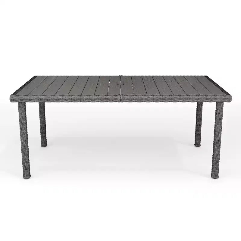 Tavolo da patio Martha Stewart Bedford 71 per interni-esterni con piano in legno composito in vimini effetto rattan