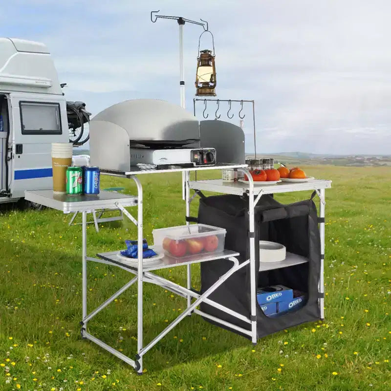 Tavolo da cucina da campeggio VEVOR, tavolo da cucina pieghevole da esterno con borsa per il trasporto, stazione di cottura in alluminio 1 armadietto e parabrezza rimovibile