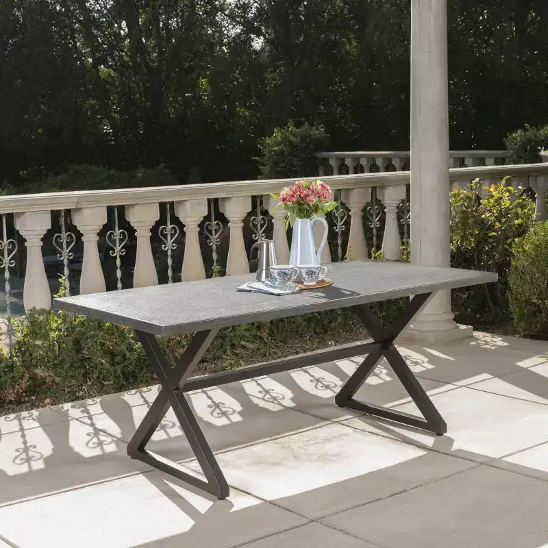 Christopher Knight Home Rolando Tavolo da Pranzo da Esterno 70,5 in Alluminio con Base a Slitta Incrociata