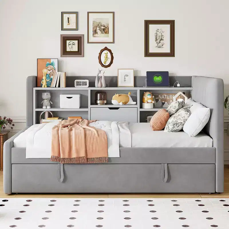 Letto da giorno imbottito moderno Merax Twin-size con letto estraibile, vano portaoggetti, porte USB e presa di corrente