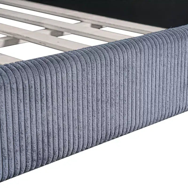 Letto a giorno imbottito Merax Full Size a forma di casetta con strisce LED