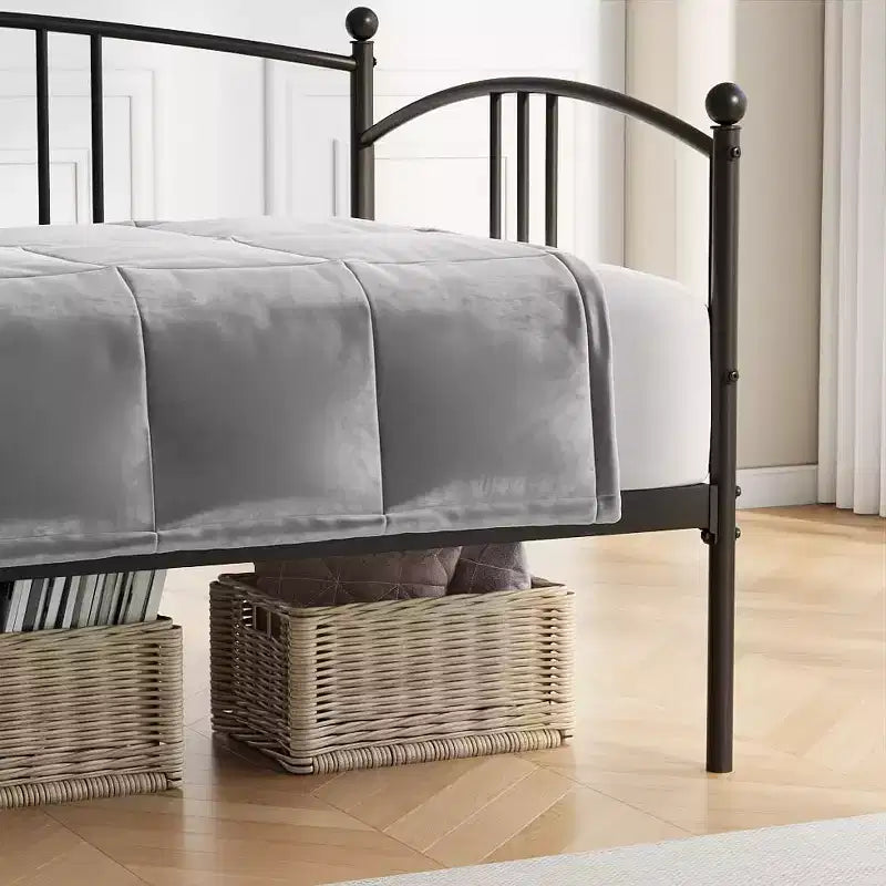 Garvee Twin Daybed, Robusto letto in metallo con testiera ad arco e doghe in acciaio, Divano letto per camera da letto, camera degli ospiti