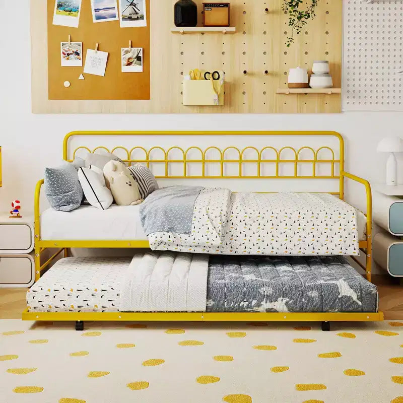 Costway Letto a Giorno Singolo con Letto Estraibile, Schienale e Braccioli Curvi, Doghe in Metallo Resistenti, Nero/Oro