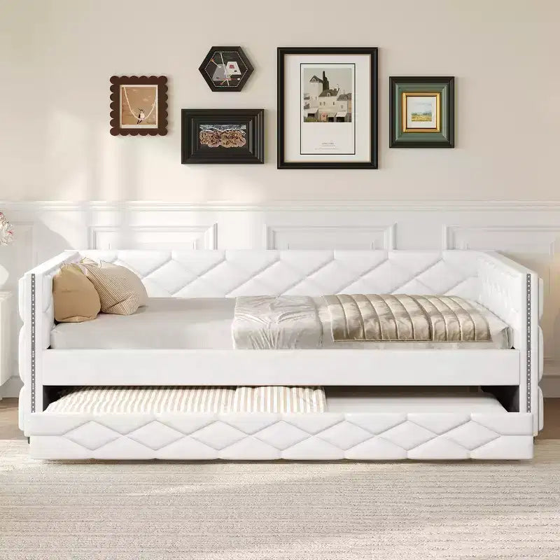 Divano Letto Imbottito Whisen Full XL con Letto Estraibile, Divano Letto, Letto per Ospiti con Struttura in Legno Massello di Pino, Pelle PU, Braccioli Trapuntati