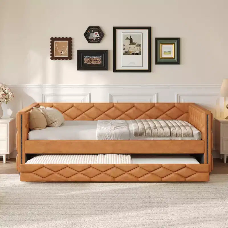 Divano Letto Imbottito Whisen Full XL con Letto Estraibile, Divano Letto, Letto per Ospiti con Struttura in Legno Massello di Pino, Pelle PU, Braccioli Trapuntati