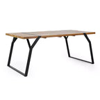 Tavolo da pranzo da esterno Okak Farmhouse con eleganti gambe in metallo, tavolo da pranzo per patio con piano in legno, tavolo da esterno per cortile, giardino, marrone