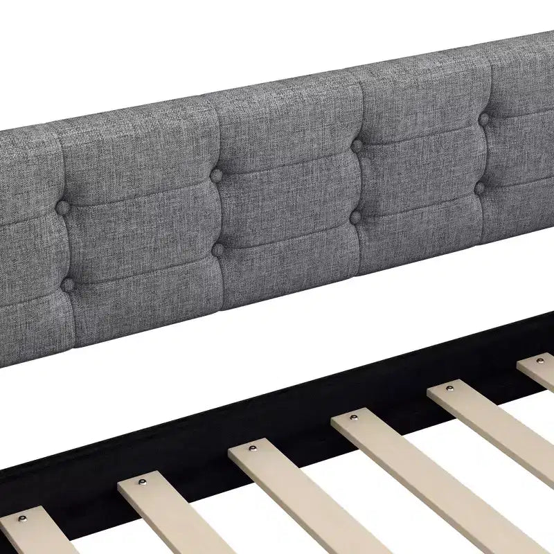 Letto a giorno matrimoniale moderno imbottito in lino Luxystar