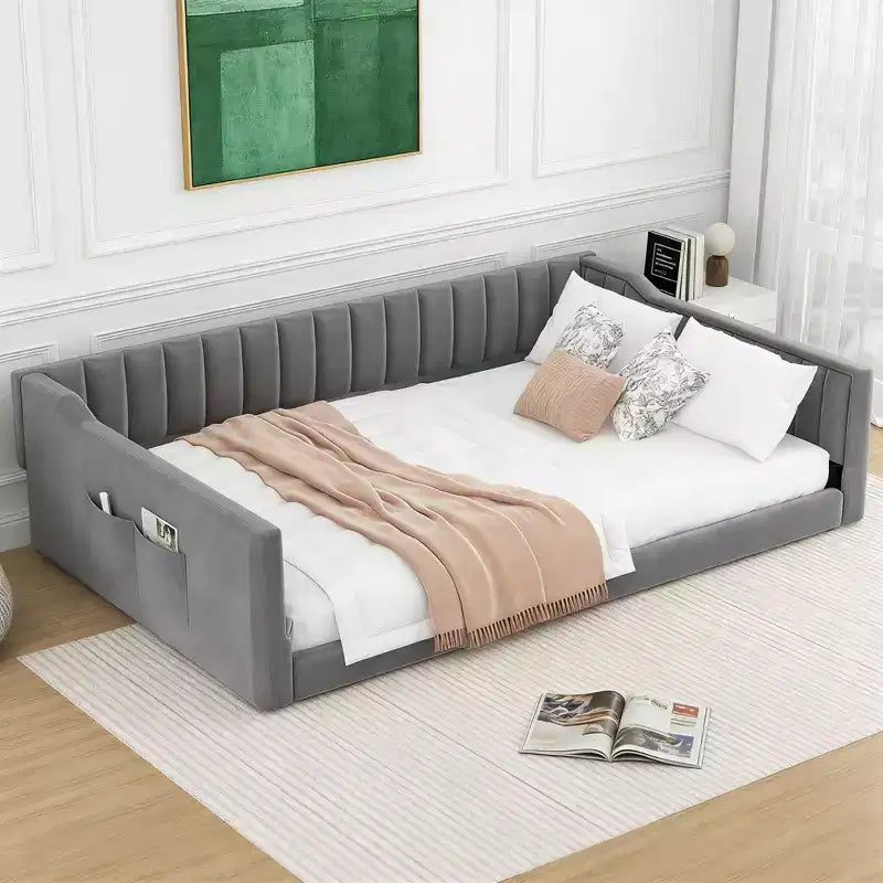 Daybed moderno Luxystar in velluto con tasche laterali
