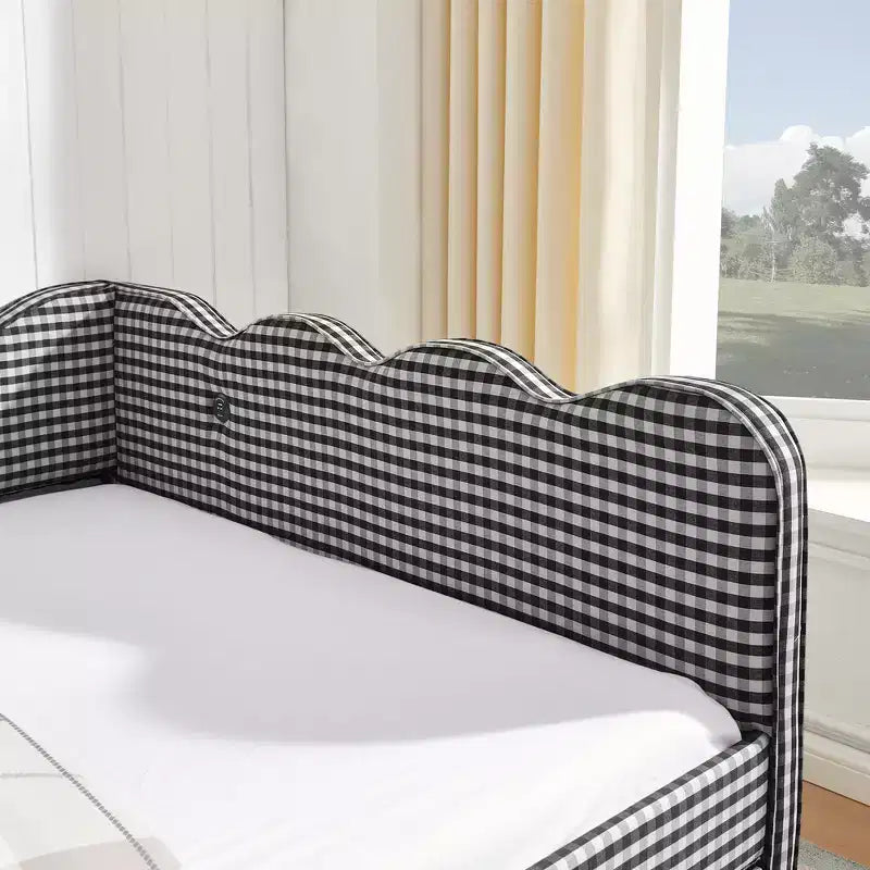 Daybed Zeus & Ruta con letto estraibile - Tessuto di lino Gingham, testiera ondulata e porta di ricarica USB