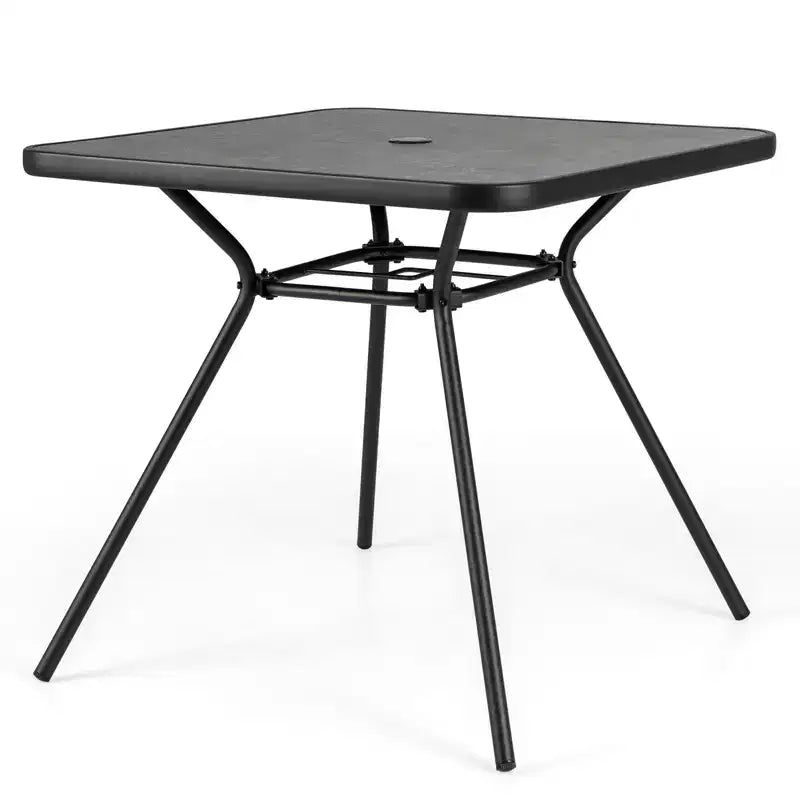Tavolo da pranzo da esterno Costway 32 con foro per ombrellone da 1,6 e coperchio, piano del tavolo in DPC per il giardino