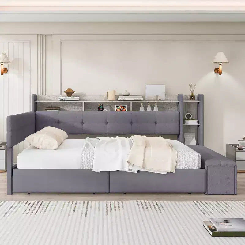 GDFStudio Nguyen Divano Letto Imbottito con Poggiapiedi Contenitore e Scaffali, con Due Cassetti