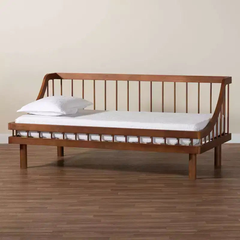 Divano letto Baxton Studio Helio in legno con struttura a giorno, marrone noce