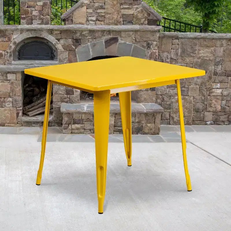 Tavolo quadrato da interno/esterno in metallo di livello commerciale Flash Furniture 31.5