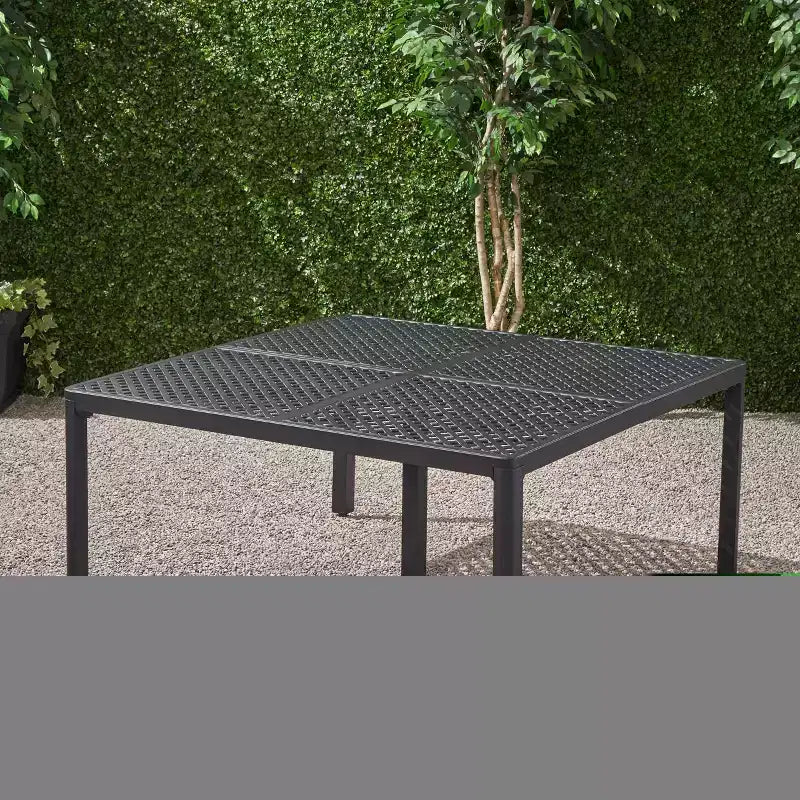 Tavolo da pranzo Tahoe Square in alluminio moderno con dettagli intrecciati - Christopher Knight Home