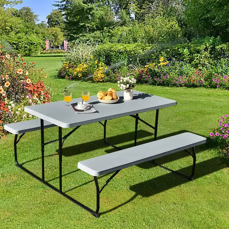 Set da Tavolo e Panche Pieghevoli Costway per Campeggio BBQ con Struttura in Acciaio Bianco/Nero