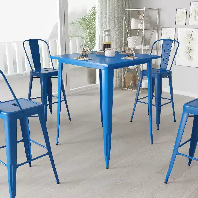 Tavolo da pranzo da esterno Merrick Lane con struttura in metallo e piano quadrato