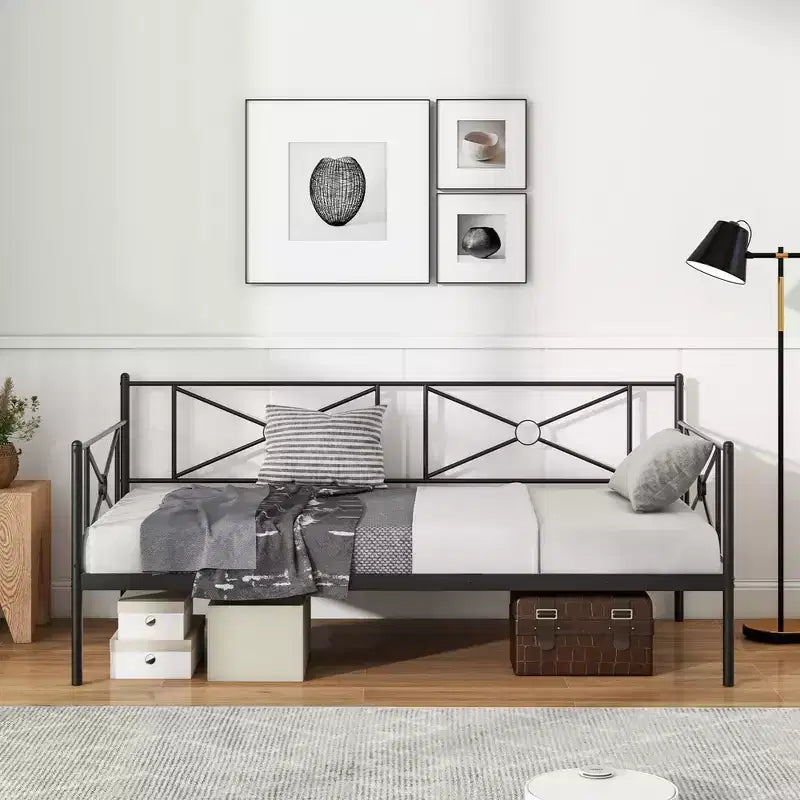 Costway Telaio Divano Letto Matrimoniale in Metallo con Doghe Classico Base Materasso Letto Divano Bianco\Nero