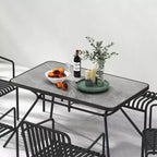 Tavolo da Pranzo Rettangolare da Esterno Costway 124,5 x 75 cm con Top Effetto Marmo e Foro per Ombrellone