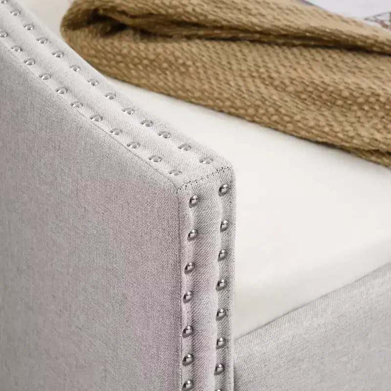 Letto a Giorno Matrimoniale/Una Piazza e Mezza con Letto Estraibile, Divano Letto Imbottito Capitonnè con Bottoni e Braccioli Ondulati - ModernLuxe