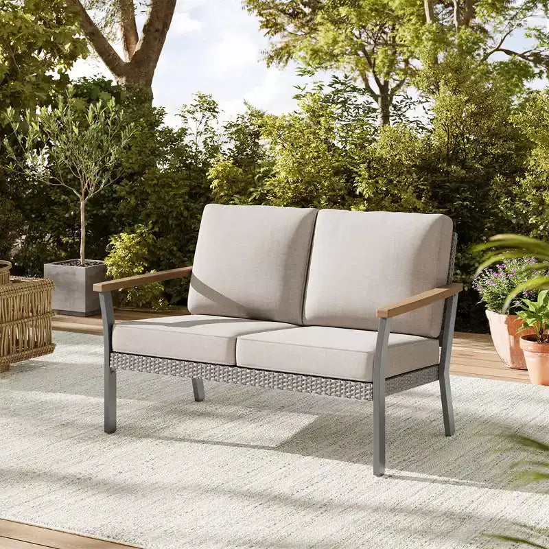 SONGMICS HOME Collezione Sencillo - Set di mobili da esterno da 8 pezzi 1 tavolino da caffè 2 tavolini piccoli 1 divanetto 2 poltrone lounge e 2 poggiapiedi Beige