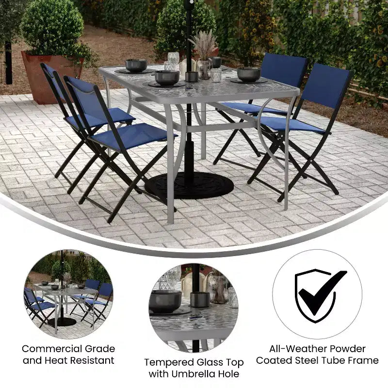Tavolo da patio commerciale Flash Furniture Tory con piano in vetro temperato, foro per ombrellone e struttura in tubi d'acciaio