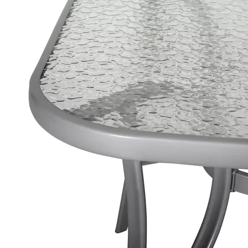 Tavolo da patio commerciale Flash Furniture Tory con piano in vetro temperato, foro per ombrellone e struttura in tubi d'acciaio
