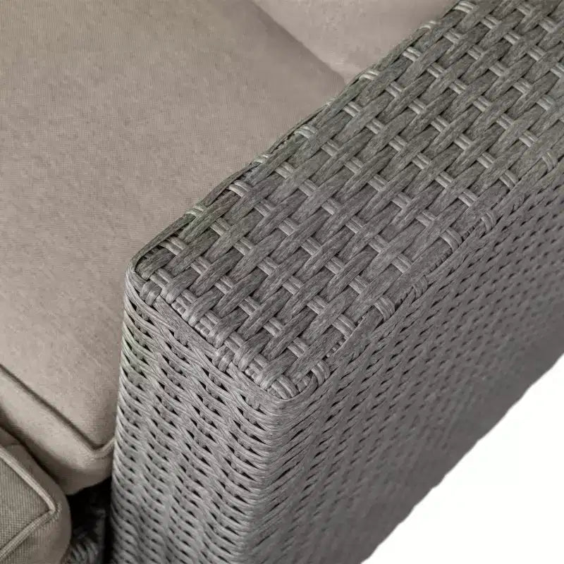 Divanetto modulare da interni/esterni Emma e Oliver con pouf e tavolino con ripiano in vetro