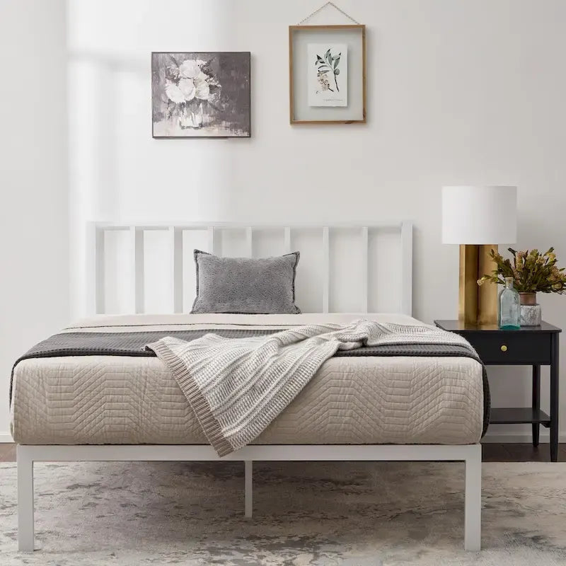 Letto a piattaforma in metallo con testiera a barre verticali – Nero / Oro / Bianco / Grigio – Singolo / Matrimoniale / Queen / King – 1 persona
