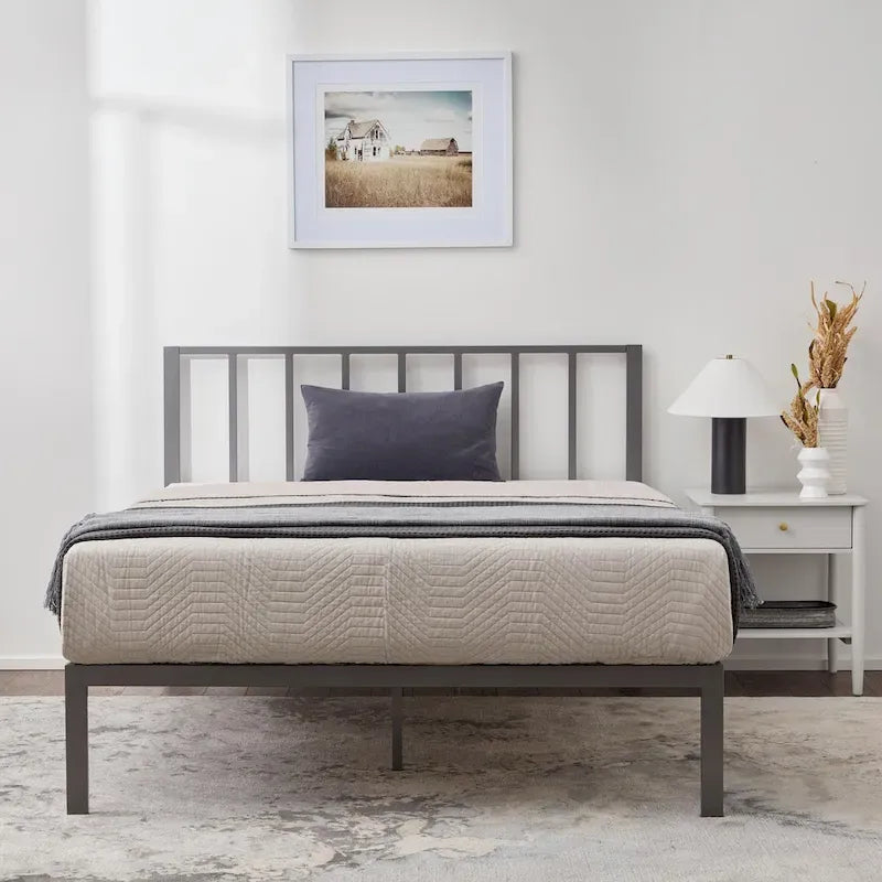 Letto a piattaforma in metallo con testiera a barre verticali – Nero / Oro / Bianco / Grigio – Singolo / Matrimoniale / Queen / King – 1 persona