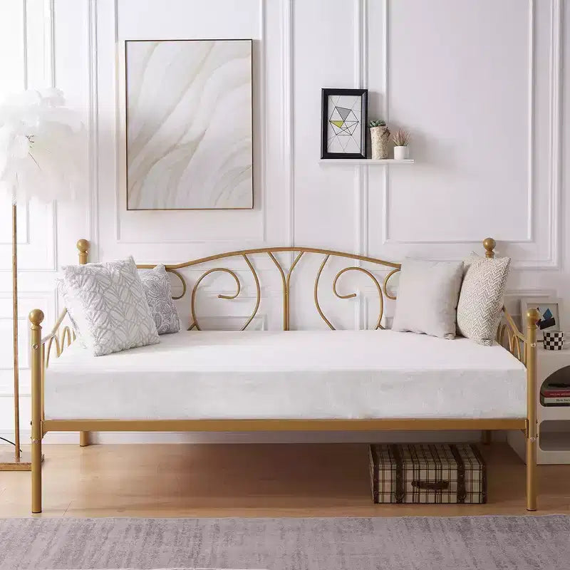 VECELO Struttura per letto a giorno matrimoniale in metallo, Divano letto con contenitore sotto, Facile da montare, Nessuna rete a molle necessaria