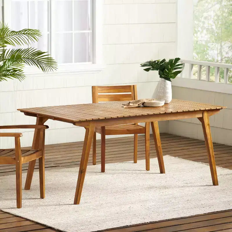 GDFStudio Darrow - Tavolo da pranzo rustico da esterno in legno di acacia, color teak
