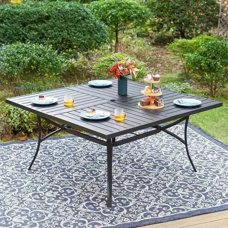 Captiva Designs Set da pranzo da 9 pezzi con tavolo quadrato in metallo con piano a doghe e sedie a fionda imbottite girevoli