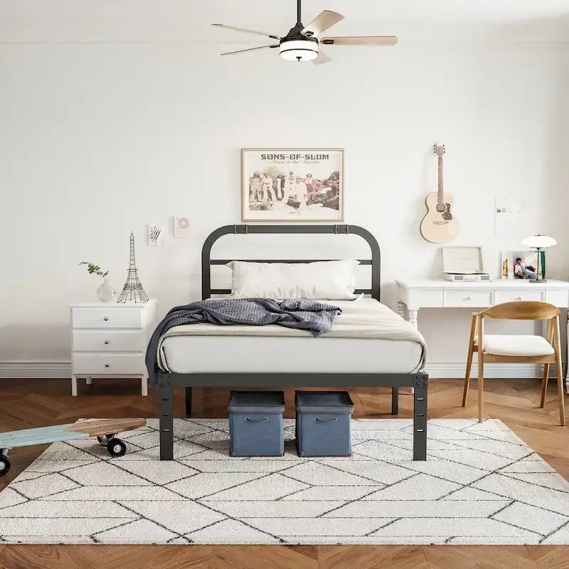 Struttura Letto in Metallo Nero con Testiera — Twin / Twin XL / King / Cal King